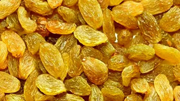 مبارزه با کم خونی با خوردن کشمش 