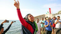 شناگر زن ایران در خلیج‌فارس رکورد گینس زد