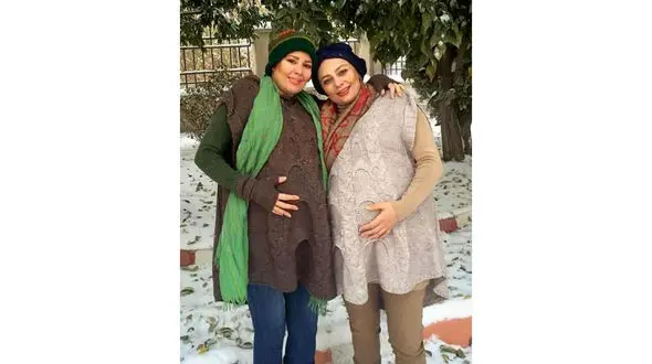 بارداری همزمان یکتا ناصر و خواهرش نیکتا ناصر! +عکس 