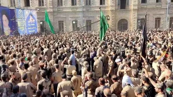 عزاداری مردم لرستان در عاشورای حسینی+فیلم