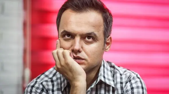 ماجرای تعطیلی برنامه نود عادل فردوسی پور و میثاقی