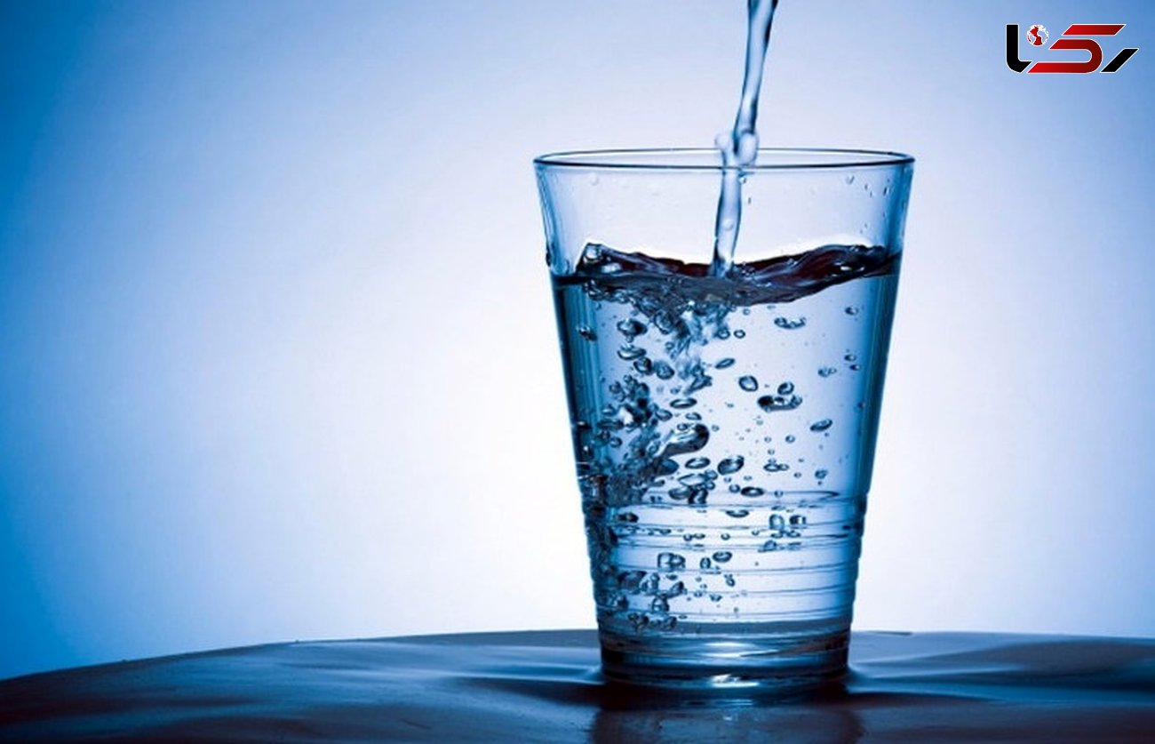 چرا نوشیدن آب در هوای سرد بیشتر توصیه می شود؟