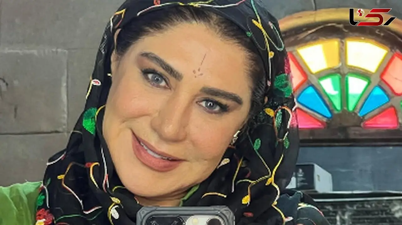 فیلم / نگاهی به چیدمان شاهانه و مینیمال اتاق خواب نسیم ادبی، بازیگر سریال ناریا/ از سرویس چوبی مدرن تا پرده‌های حریر