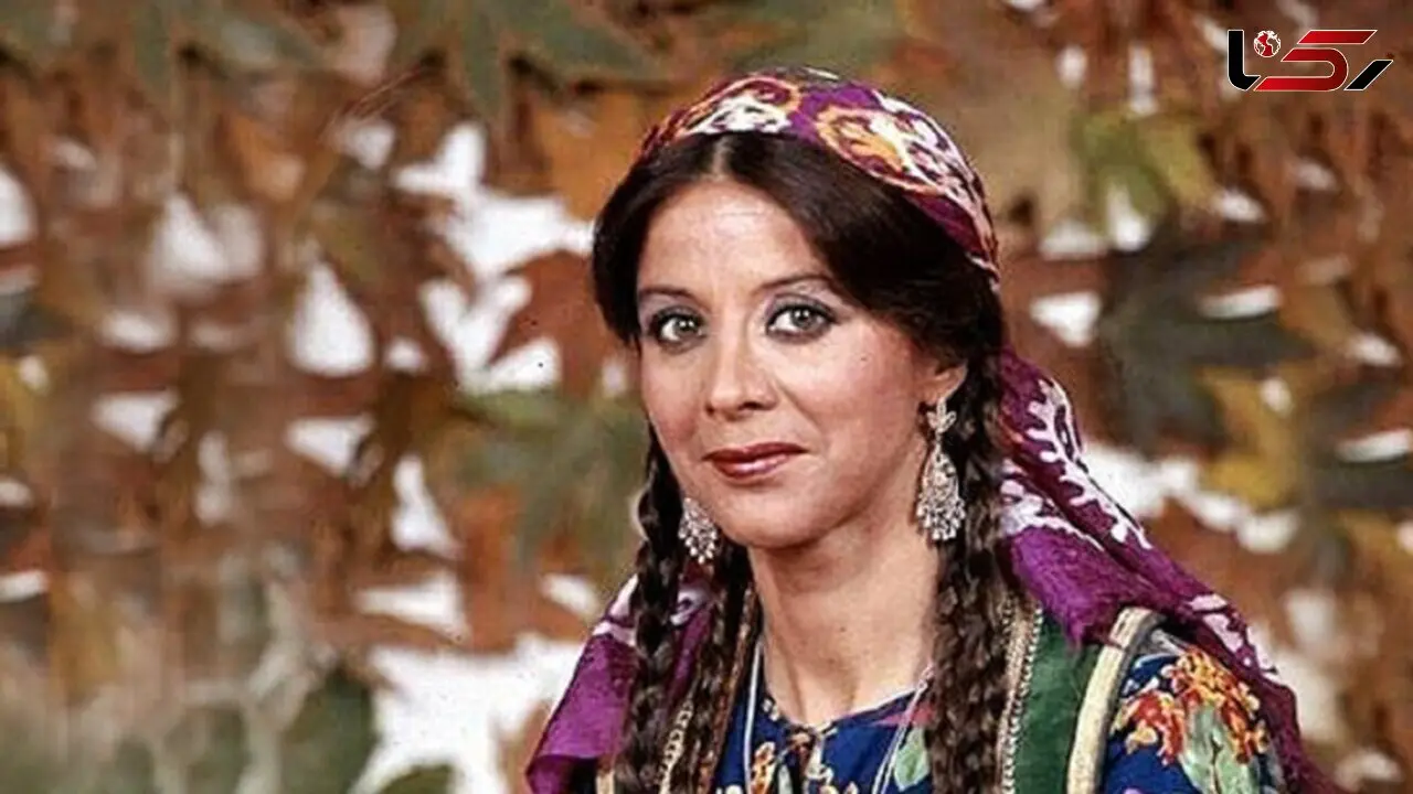 فرزانه تأییدی همبازی داریوش در فیلم فریاد زیر آب : از این‌که هرگز یک هنرپیشه پول‌ساز نشدم احساس ناراحتی نکرده‌ام/ مدتی است که از برق استفاده نمی‌کنم!