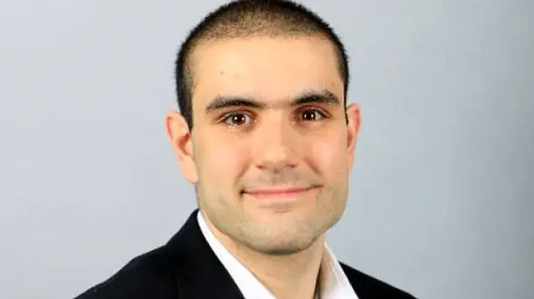 فوری/ قتل 10 زن و مرد توسط جوان ایرانی در کانادا / در برابر صرافی تهران تورنتو رخ داد+ فیلم و تصاویر لحظه حادثه 