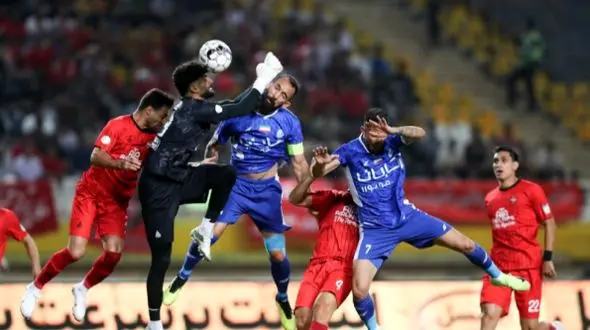 بازی تراکتور استقلال با وی ای آر برگزار می شود