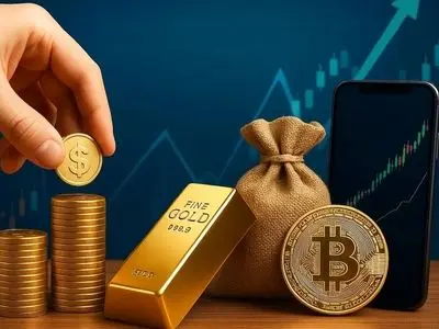 بیت‌کوین یا طلا؟ /  کدام دارایی انتخاب بهتری در برابر نوسانات است؟
