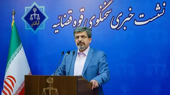 ماجرای شکایت معاونت سازمان صدا و سیما از مهران مدیری چه بود؟ + فیلم