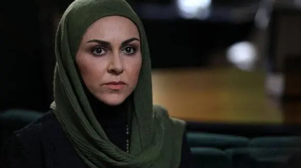 برهنگی زننده شیوا ابراهیمی بعد مهاجرت ! /  روی خارجی ها را کم کرد ! + عکس
