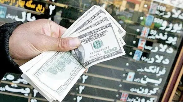 دلار ترمز برید / قیمت دلار از مرز ۱۰۰ هزار تومان عبور کرد