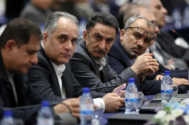 نخستین همایش هم‌اندیشی بانک صادرات ایران با فعالان صنعت پتروشیمی برگزار شد