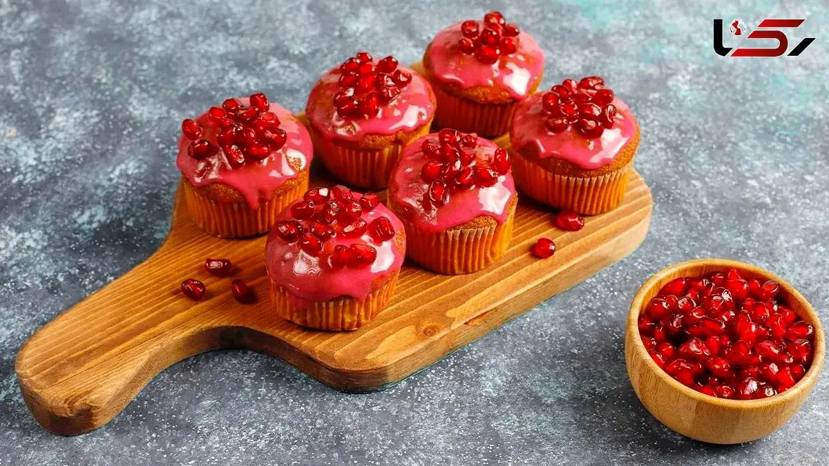 گلچین 10 تزئین کیک شب یلدا برای مهمانی‌ های خاص / فیلم و عکس