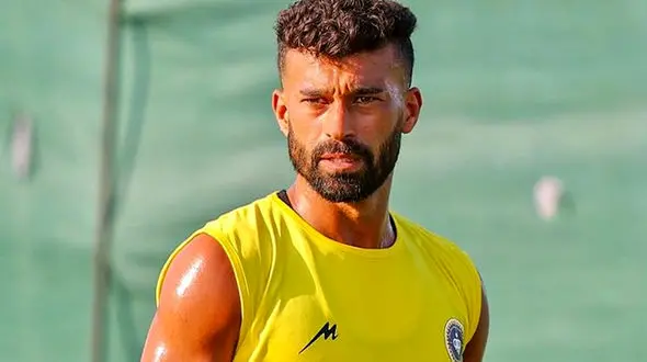 فیلم / پدر رامین رضاییان: رامین  گفت میخوام دختر بیارم خونه رو خالی کنین  حرف داریم ! / جنبه اینکه بهش گفته بودم  بیا باهم صمیمی باشیم هرچی شد بهم بگیم  رو نداشت ....