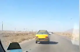 این راننده تاکسی انسانیت را درس داد / بازگردانندن پول اضافی به مرد افغانستانی در حال خروج از ایران 