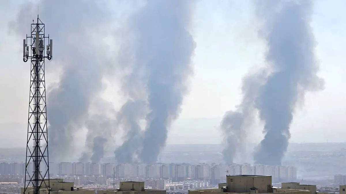 علت دود سیاه در آسمان پرند چه بود ؟! / امروز فیلم هایش همه را به استرس انداخت
