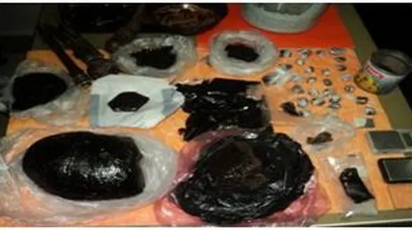 کشف مواد روانگردان در مغازه سوداگران مرگ 