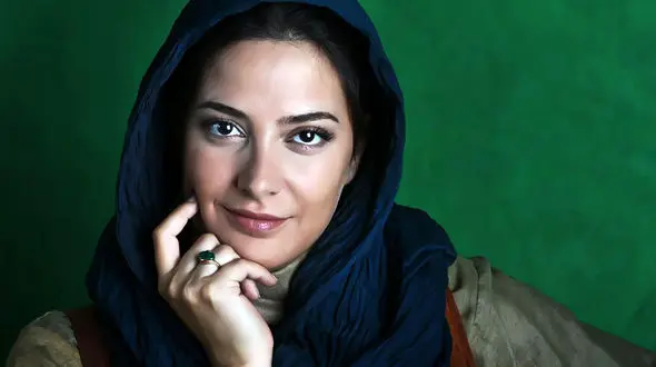 عکس لو رفته از پشت صحنه سریال های ایرانی با حضور طناز طباطبایی + بیوگرافی