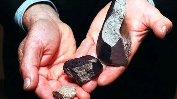 کسی شهاب‌ سنگ پیدا نکرده؟  / درخواست اختر شناسان از مردم