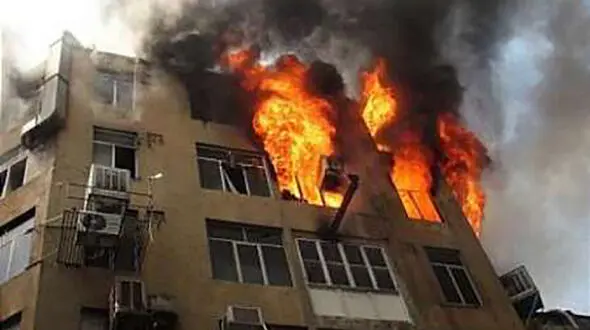 وحشت در انفجار مرگبار ساختمان 3 طبقه در بهشهر / مرد همسایه عمدی خانه را منفجر کرد