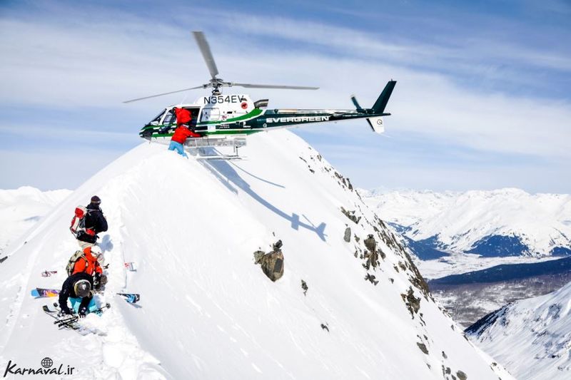 heli-skiing1