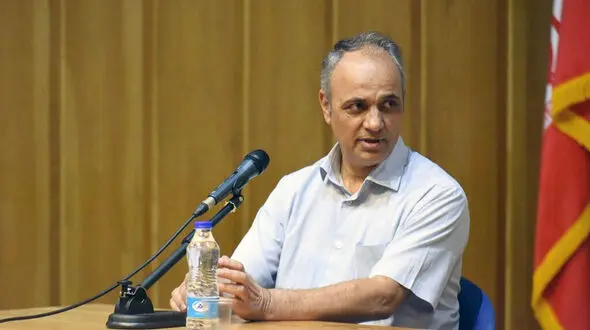 نظام در درجۀ اول موجودیت کشور و تأمین مصالح و منافع آن است