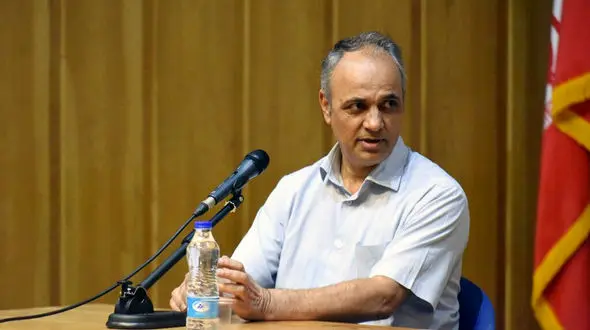 نظام در درجۀ اول موجودیت کشور و تأمین مصالح و منافع آن است