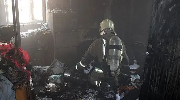 جدال با مرگ مادر و پسر 2 ساله در محاصره دود و آتش + عکس 