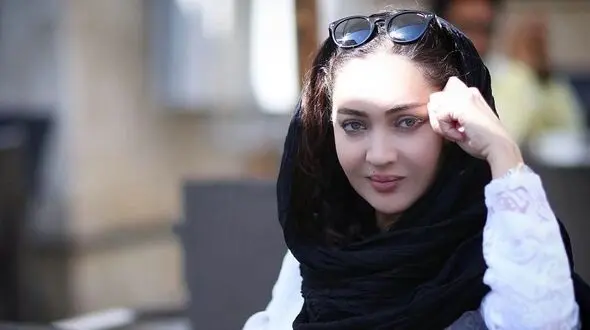 نگاهی به استایل ست نیکی کریمی و هستی مهدوی با قهقهه‌های از ته دل