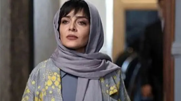 سنگ تمام ساره بیات در چیدمان فوق لاکچری میز شام در پذیرایی از مهمان در خانه شاه نشینش+ عکس/ چیدمان منحصربفرد اتاق غذاخوری به سلیقه خانم بازیگر