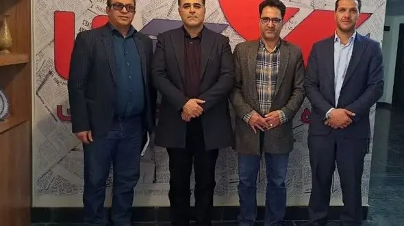 بازدید مدیرکل روابط عمومی استانداری اصفهان از دفتر خبرگزاری رکنا در اصفهان