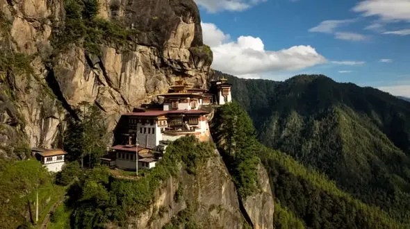 ببینید / نماهنگ بی کلام آرامش بخش " Mountain " از "هانس زیمر" + فیلم