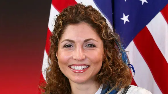 افشاگری جدید اولین زن فضانورد ایران / انوشه انصاری کیست؟!