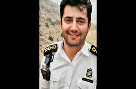 فیلم خداحافظی تلخ خانواده شهید مهرپور با پیکر او / او توسط سارق زیر گرفته شده بود