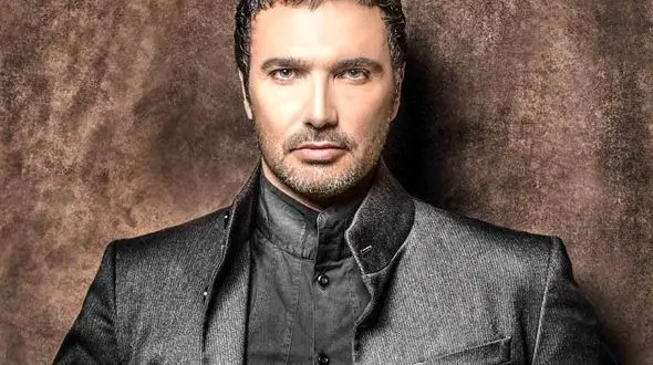 داستان محمدرضا فروتن و مانکن 