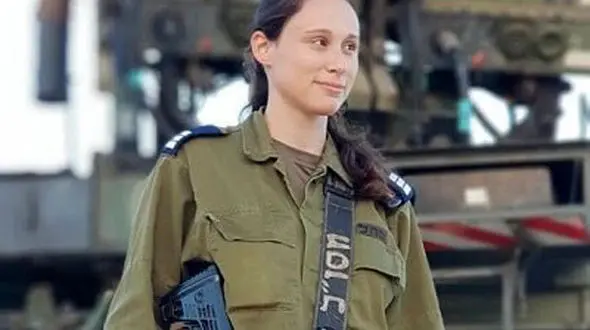 این زن صهیونیستی فرمان سرنگونی جنگنده سوریه را صادر کرد + عکس