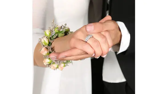 خوش شانس ترین عروس جهان + علتش را در این عکس ها می فهمید