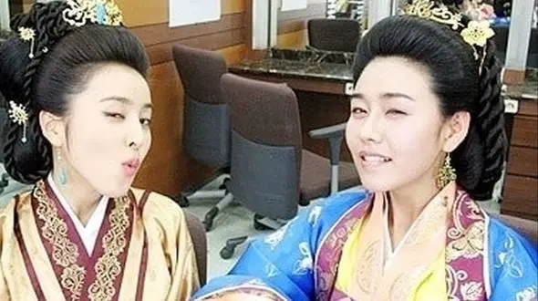 «سوسانو و سولان» بعد از خرید لباس؛ 16 سال بعد از سریال «جومونگ»