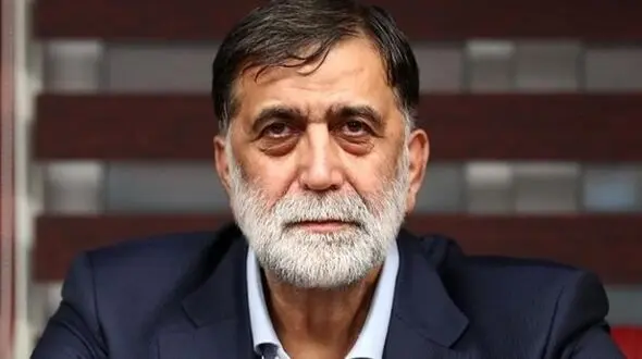 آب پاکی آجورلو روی دست مربیان خارجی: چرا دلار خارج کنم؟ یک مجیدی جدید می‌سازم
