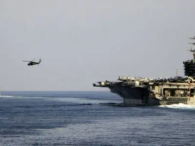 گزارش مفصل گاردین از افزایش خطر جنگ آمریکا و ایران با جدی هشدار ترامپ / ایران کوتاه نمی آید