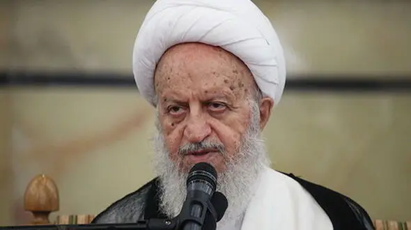 بیانیه آیت الله مکارم شیرازی درباره افزایش قیمت بنزین