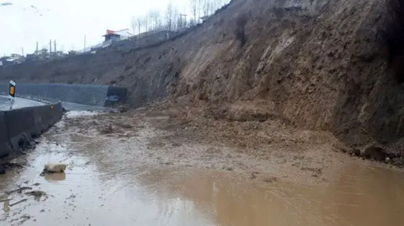 محور هراز تا ایمن سازی کامل باز نمی‌شود