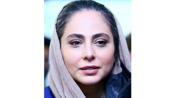  چهره بدون آرایش رعنا آزادی ور / همسر مهدی پاکدل با این عکس غوغا کرد 