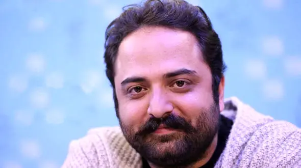 با حضور سلبریتی‌ها و بازیگران سینما در تئاتر به شدت موافقم 