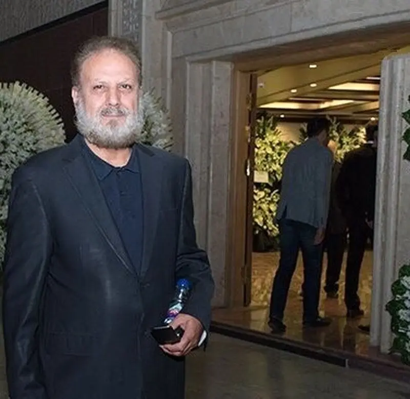 بازیگر 