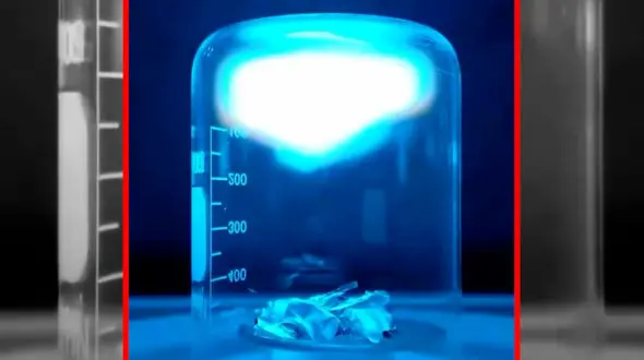 فیلم آزمایش خطرناک فویل داخل مایکروویو