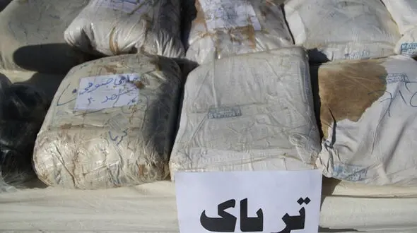 کشف بیش از یک تن مواد مخدر در غرب هرمزگان