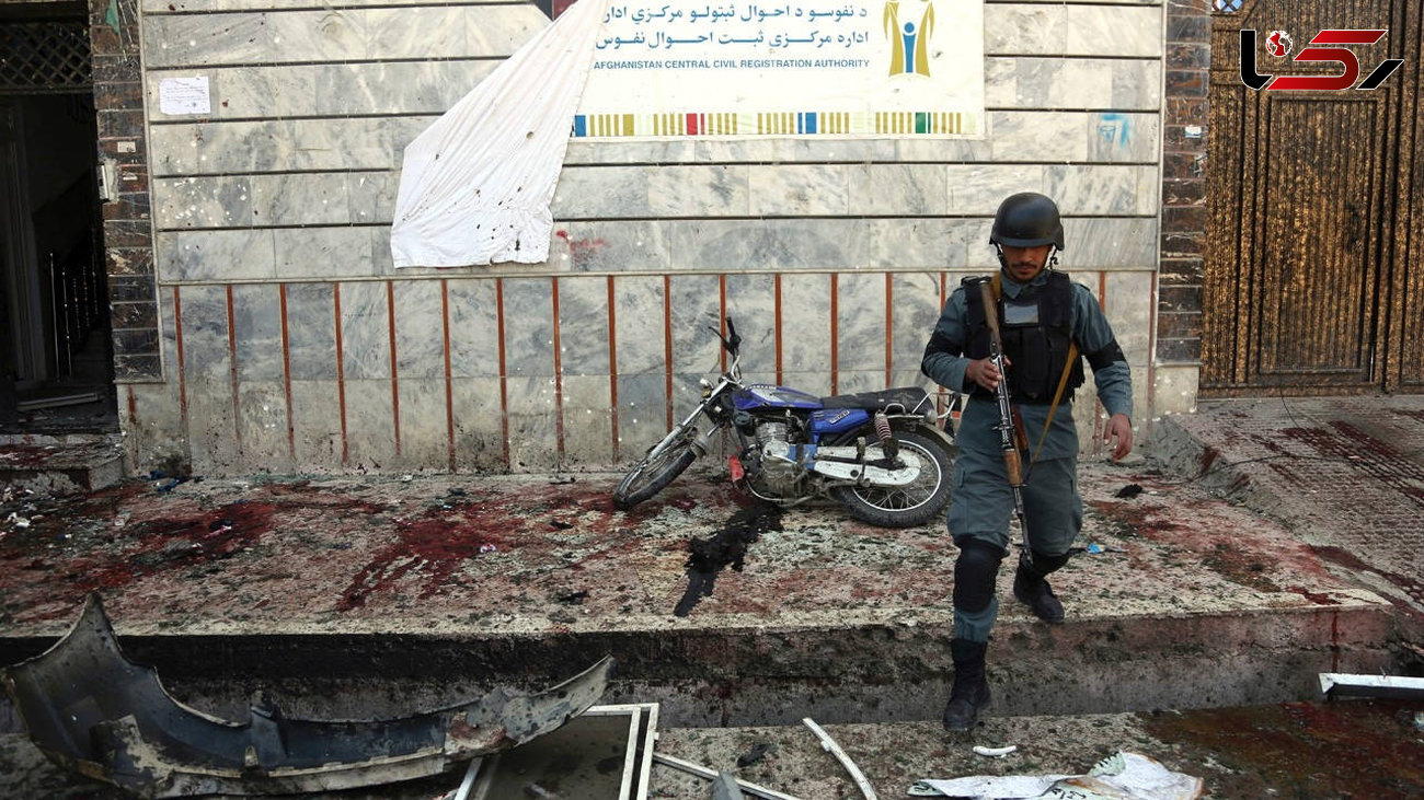 حمله انتحاری در افغانستان بیش از 50 کشته داد +تصاویر