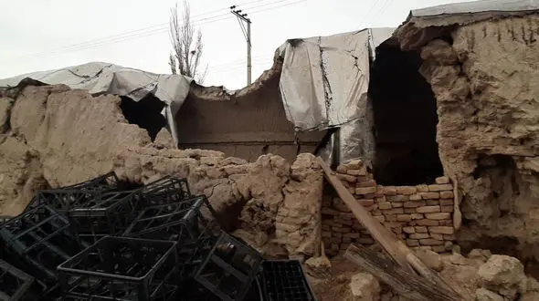 پاییز همیشه خاطره خوش نیست، برای زرنجانی ها دردسر و گرفتاریست + فیلم