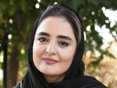 خاطره بامزه نرگس محمدی از ضبط شوی گوگوش برای یک مامور! / تو پارک طالقانی بودم مامور منو گرفت... گفت اینا چیه...؟ / گفتم تروخدا...!