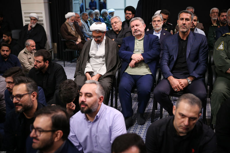 رهبر انقلاب حضرت آیت الله خامنه ای در مراسم بزرگداشت شهدای جنگ تحمیلی اخیر 7-5-1404